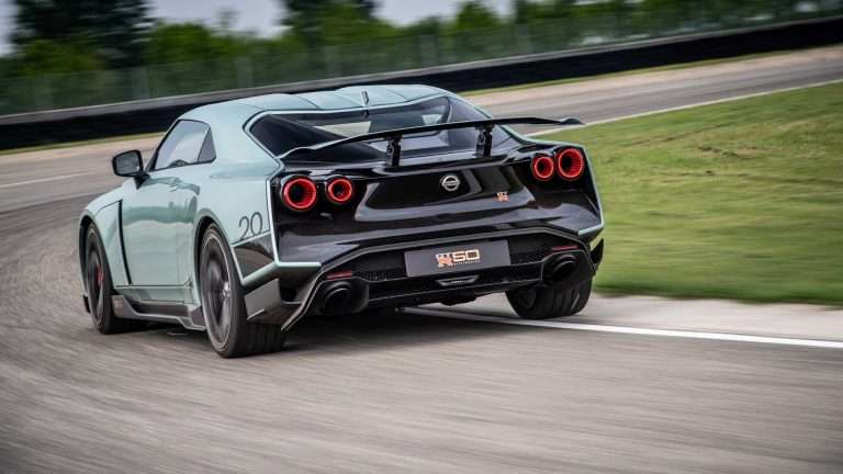 Фото Nissan GTR R50 3