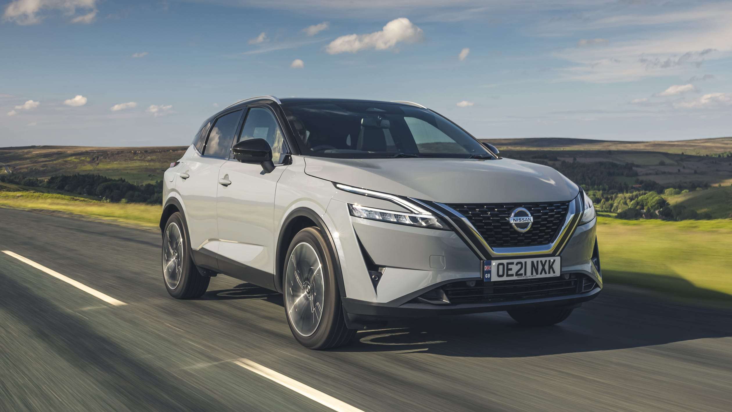 2021 Nissan Qashqai driving along road