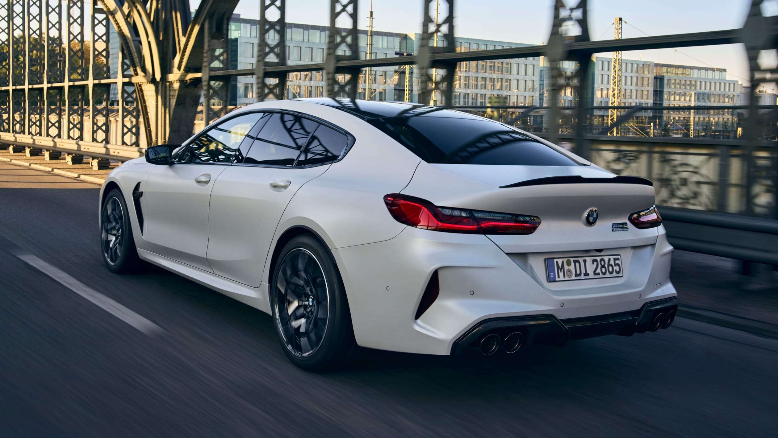 BMW M8 Competition 2022 - white rear