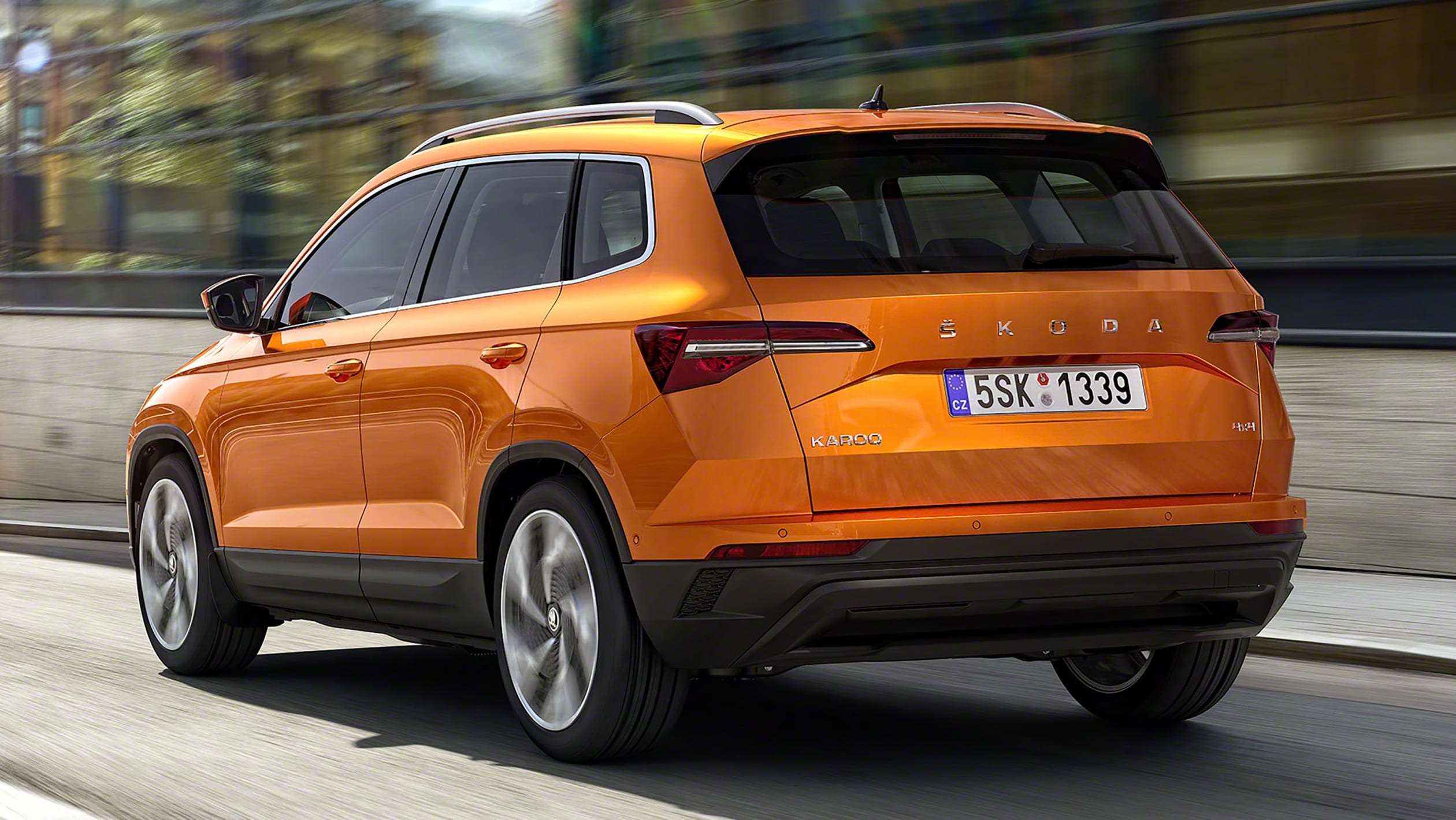 Skoda Karoq - rear tracking