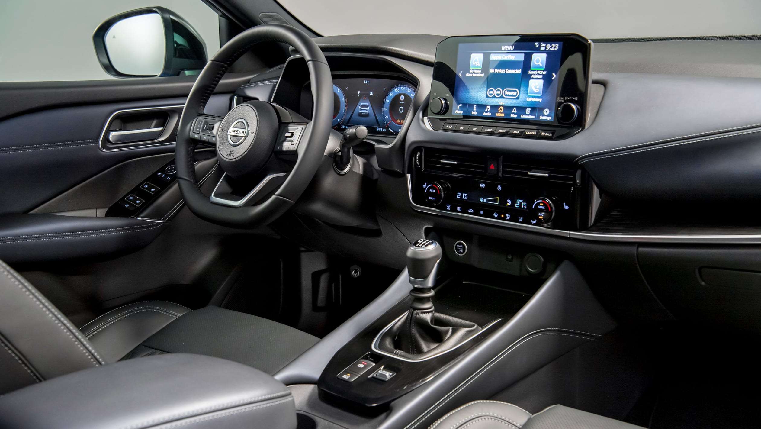 Nissan Qashqai - Dash