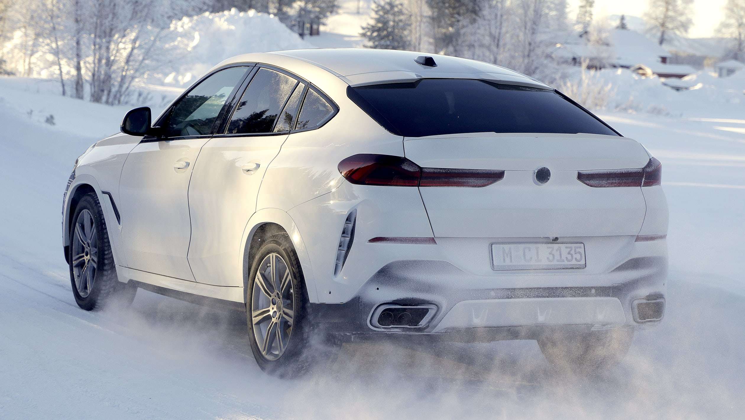 BMW X6 facelift - rear