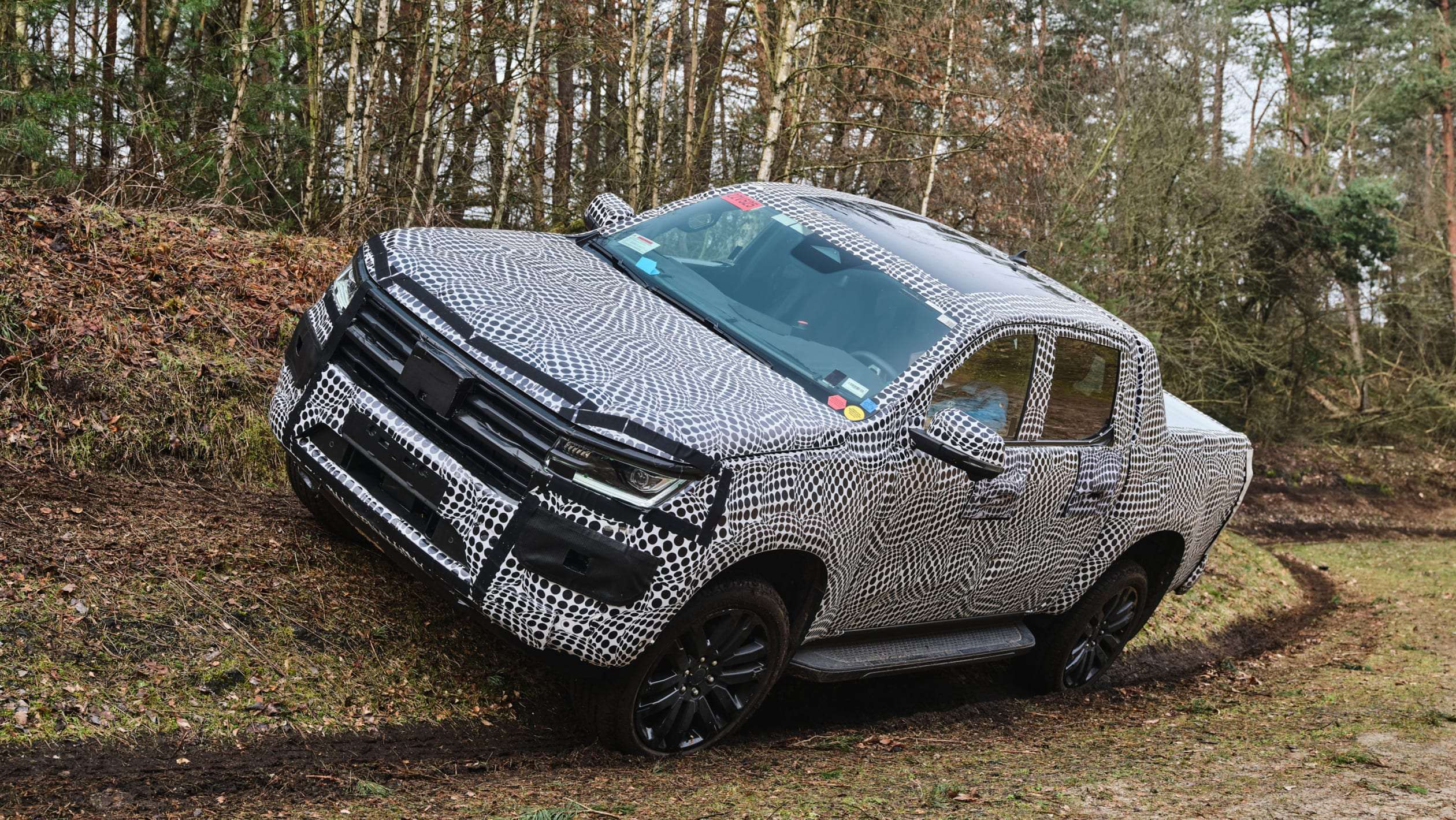 2022 VW Amarok prototype