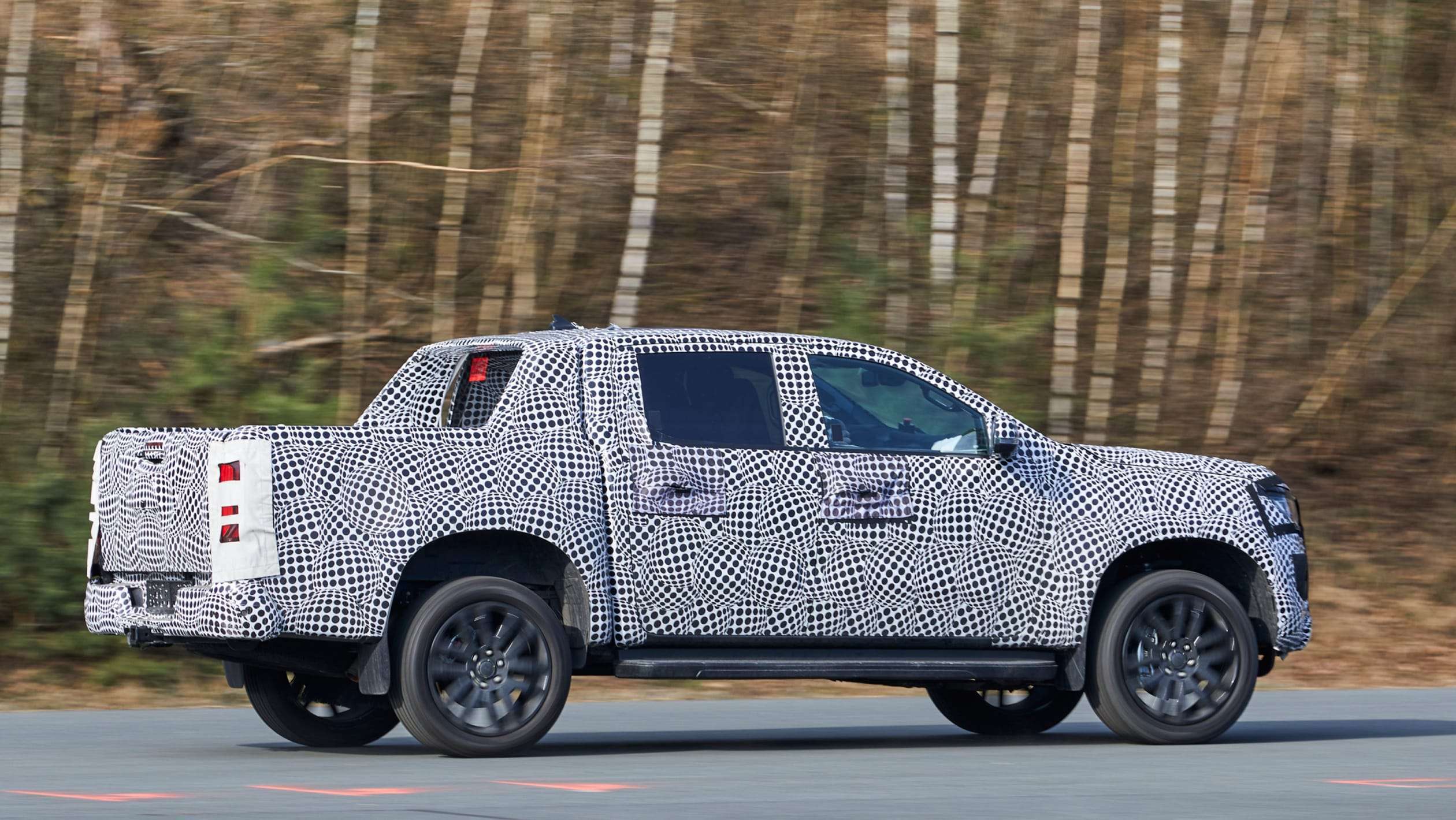 2022 VW Amarok prototype