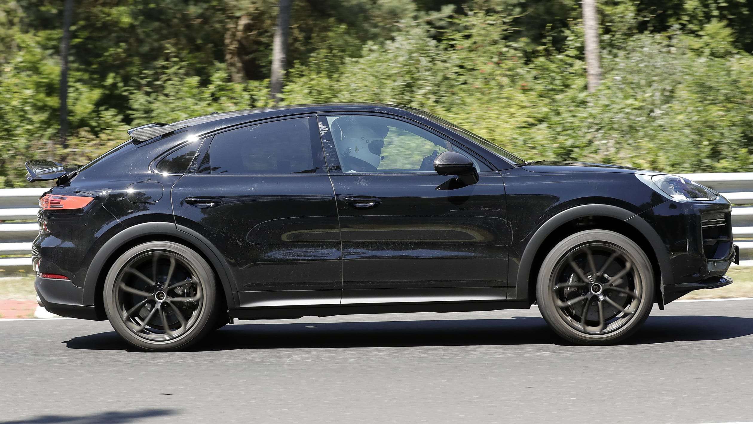 Porsche Cayenne coupe August spyshots - side