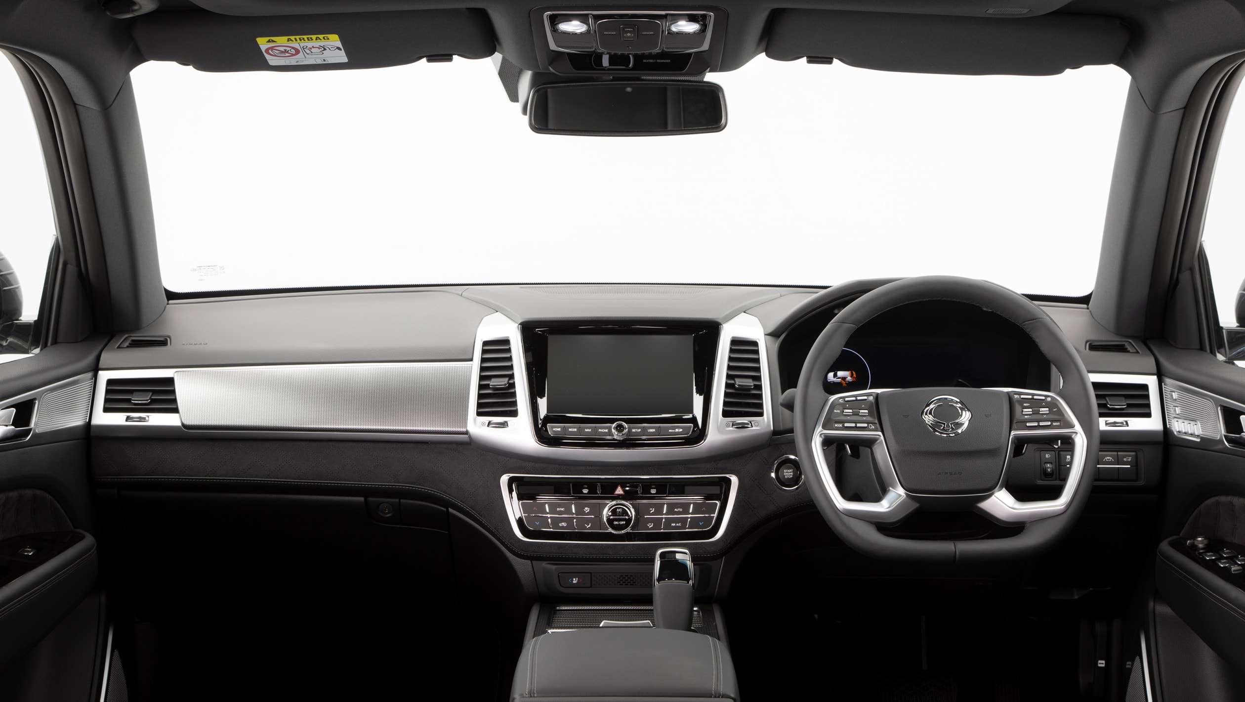 SsangYong Rexton - interior