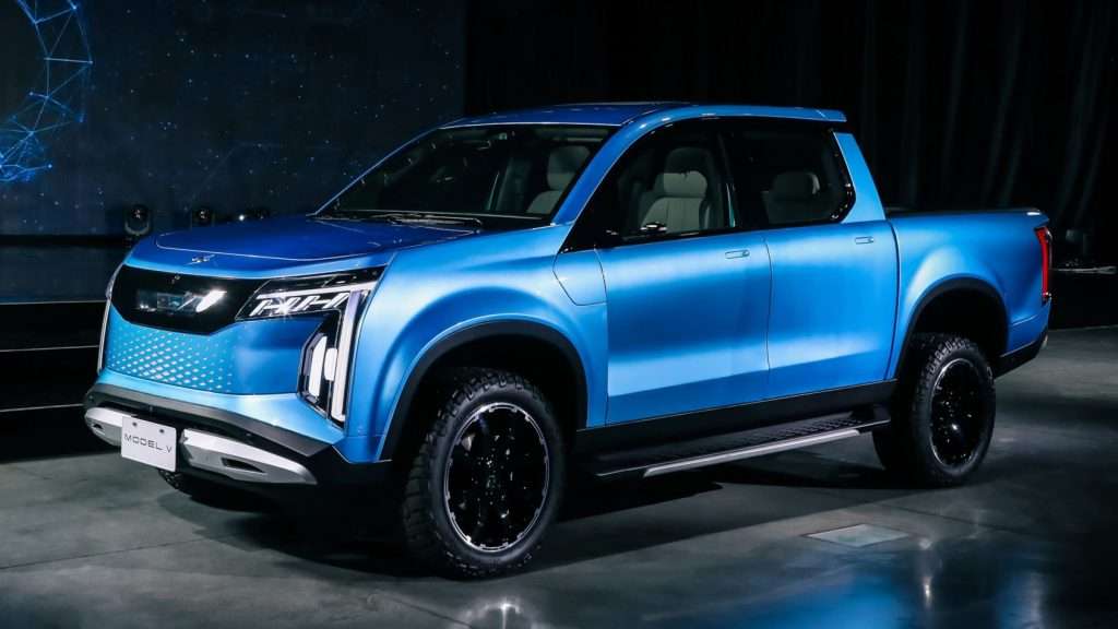 Foxconn представила полностью электрический пикап Model V