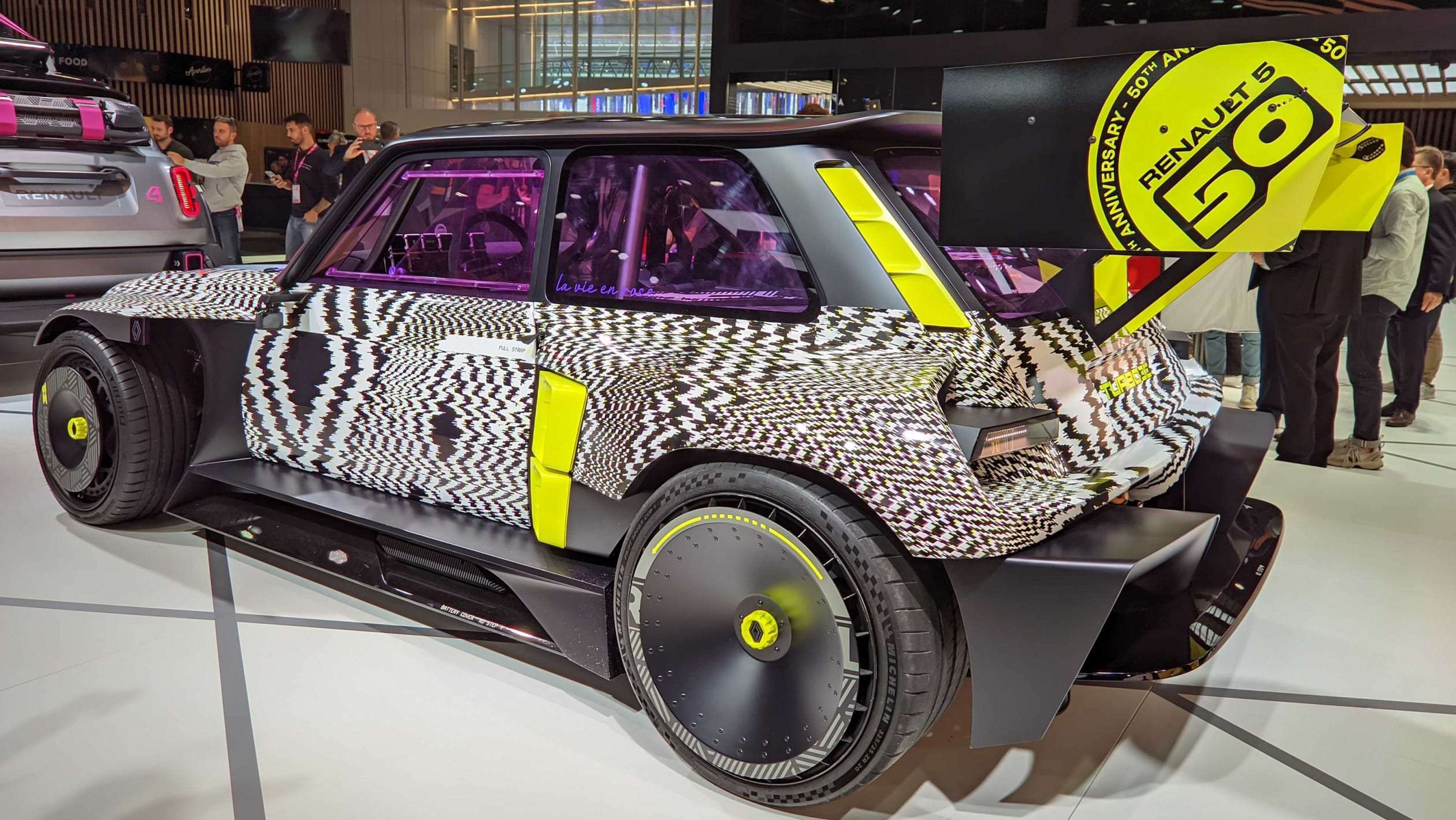 Renault R5 Turbo 3E - rear - Paris Motor Show