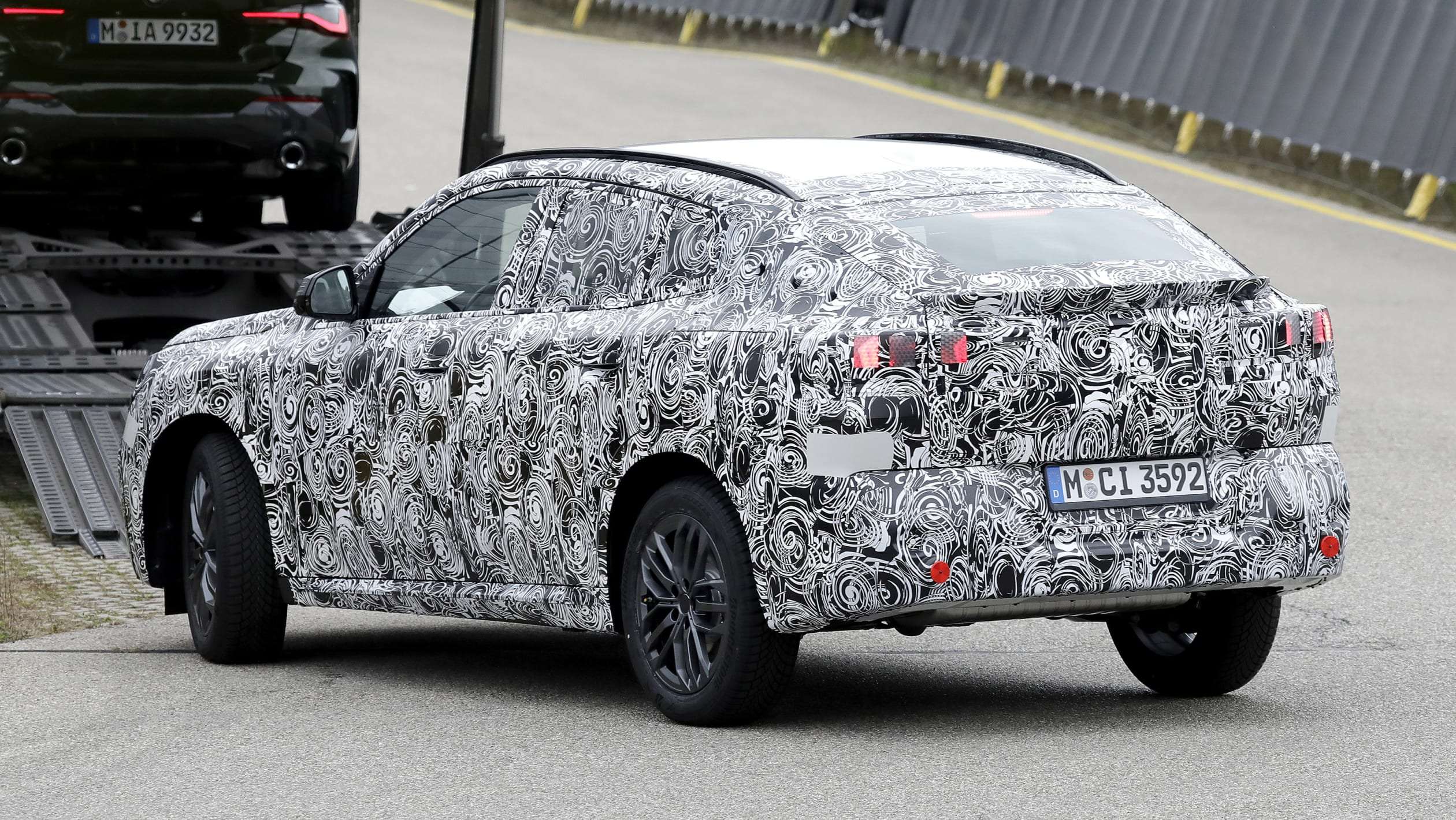 BMW X2 spyshot 6