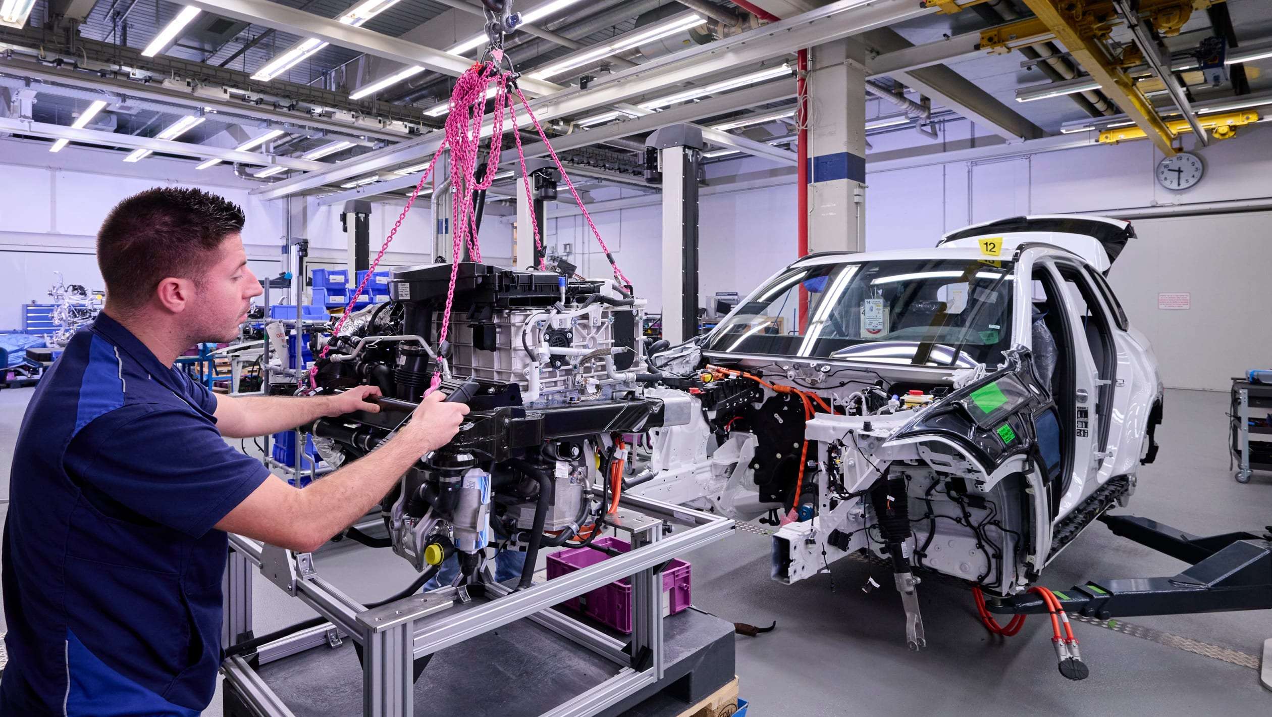 BMW iX5 Hydrogen production