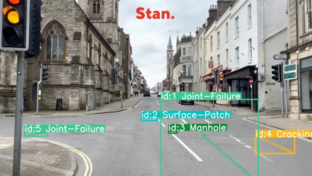 Новое приложение для телефона сообщает муниципалитету о выбоинах, пока вы едете