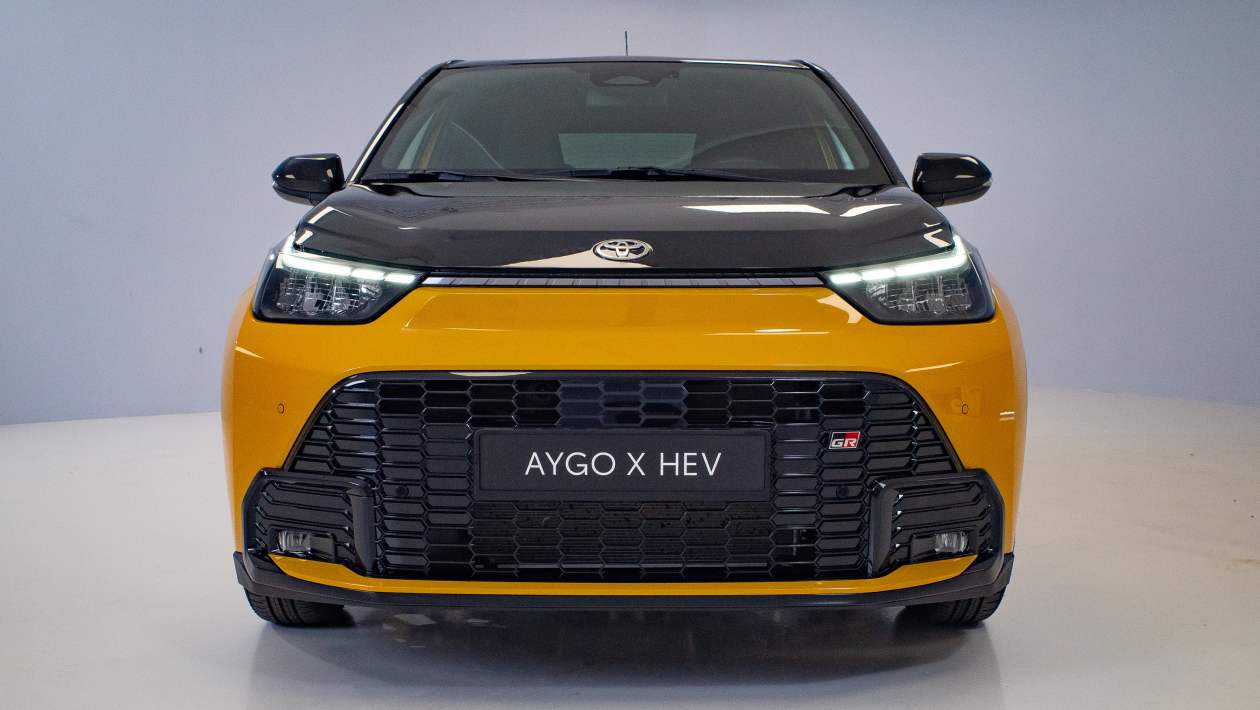 Toyota Aygo X Hybrid Ellis Hyde - передний конец