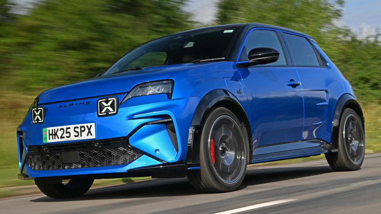 Alpine A290 - передний 3/4