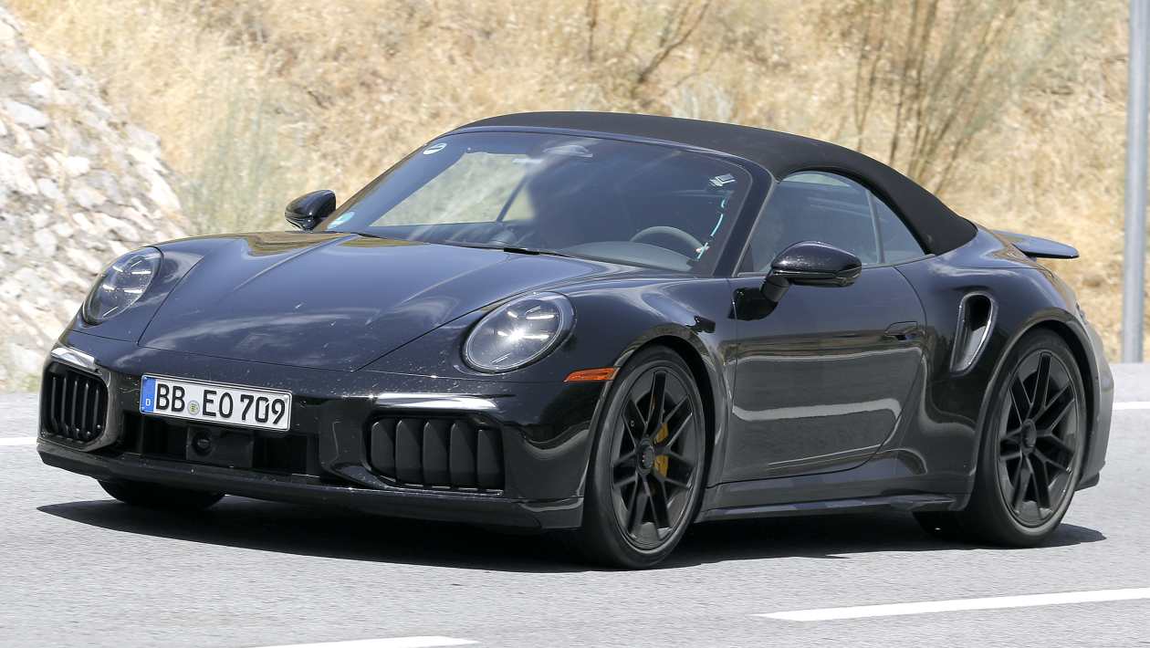 Porsche 911 Turbo Cabrio - в переднем углу