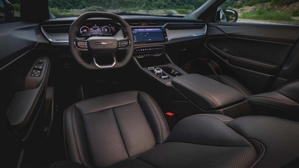 Новый Jeep Cherokee - обзор интерьера