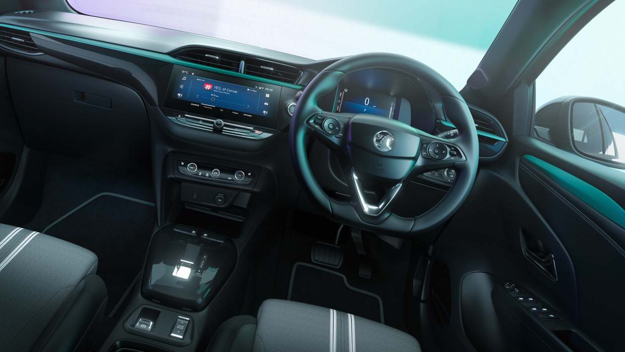 Воксхолл Корса Yes Edition - DashCoin