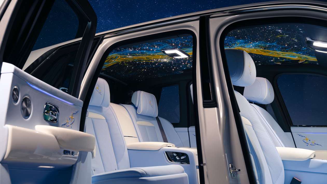 Rolls-Royce Cullinan Cosmos - интерьер