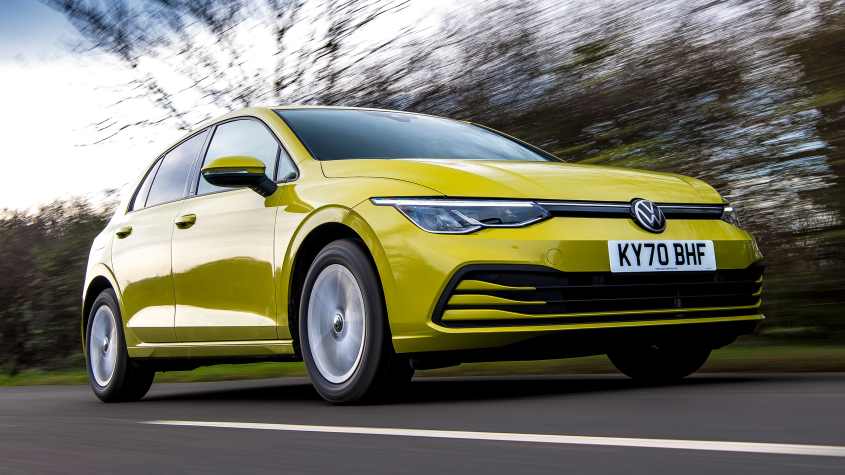 Volkswagen Golf Mk8 - спереди