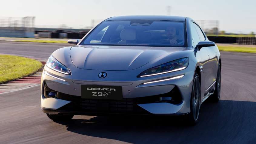 Denza Z9GT - передний поворот