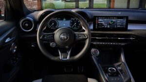 Alfa Romeo Tonale - dash