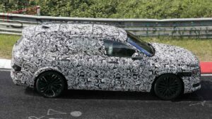 Audi Q9 - боковой профиль.