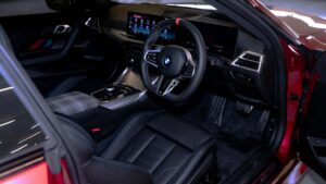 BMW M240i 325is Edition - интерьерный дизайн.