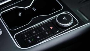 Chery Tiggo 9 - центральная консоль.