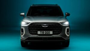 Chery Tiggo 9 - полная передняя часть.