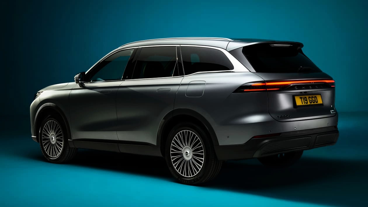 Chery Tiggo 9 - задняя часть.