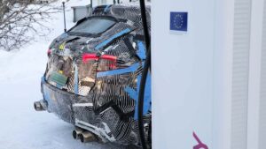 Ferrari EV Mule - задние фонари.