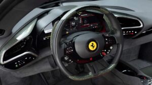 Ferrari SC40 - колесное колесо.