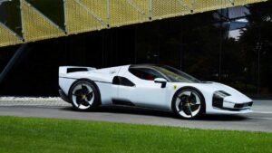 "Феррари SC40" - сторона 2