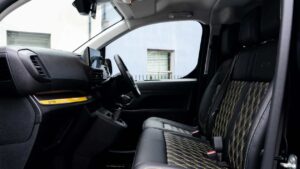 Fiat Scudo Onyx - передние сиденья.