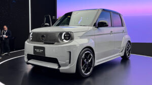 Хонда Супер-Н - передние 3/4 Джордан Катсианис