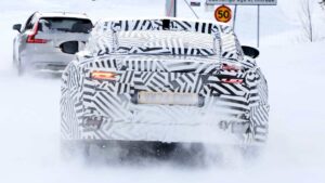 Jaguar Type 00 (камуфлированный) - задние повороты.