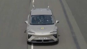 Новый MGS6 EV - передний трекинг, проходящий испытания Euro NCAP.