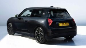 MINI Paul Smith Edition - черная задняя часть.