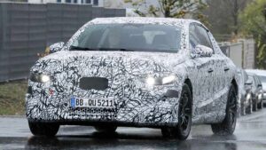 Мерседес Е-класс - передний край.