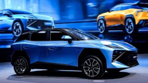 Омода 4 - передняя часть.