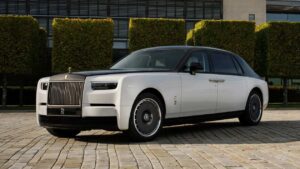 Rolls-Royce Phantom Centenary - передняя часть