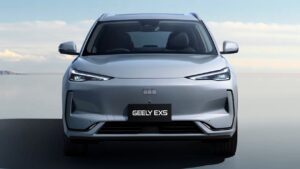 Geely EX5 - полная передняя часть.