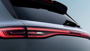 Geely EX5 - детали задней части.