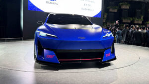 Subaru Performance-E STI - передняя статическая.