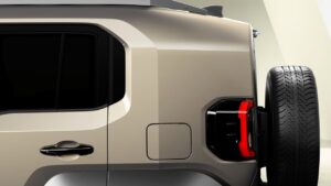 Toyota Land Cruiser FJ - деталь задней части.