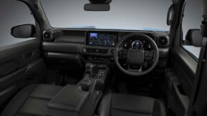 Toyota Land Cruiser FJ - кабина в салоне.