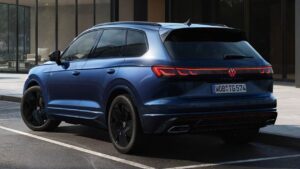 Volkswagen Touareg Final Edition - задняя часть 3/4