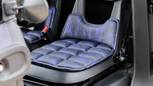 Citroen Ami Buggy Rip Curl - основание сиденья