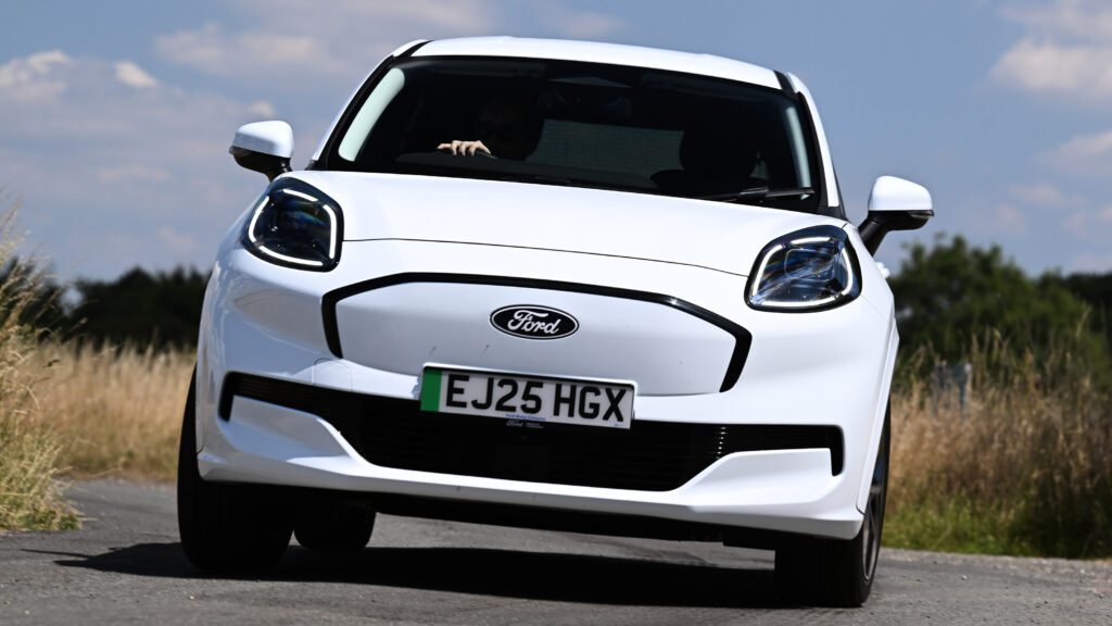 Ford Puma Gen-E - front action