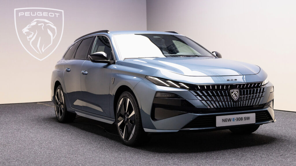 Peugeot 308 facelift (grey) - front static