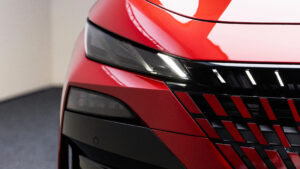 Peugeot 308 facelift (красный) - фары